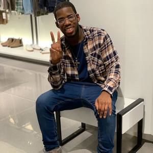 Meet your Posher, Brian